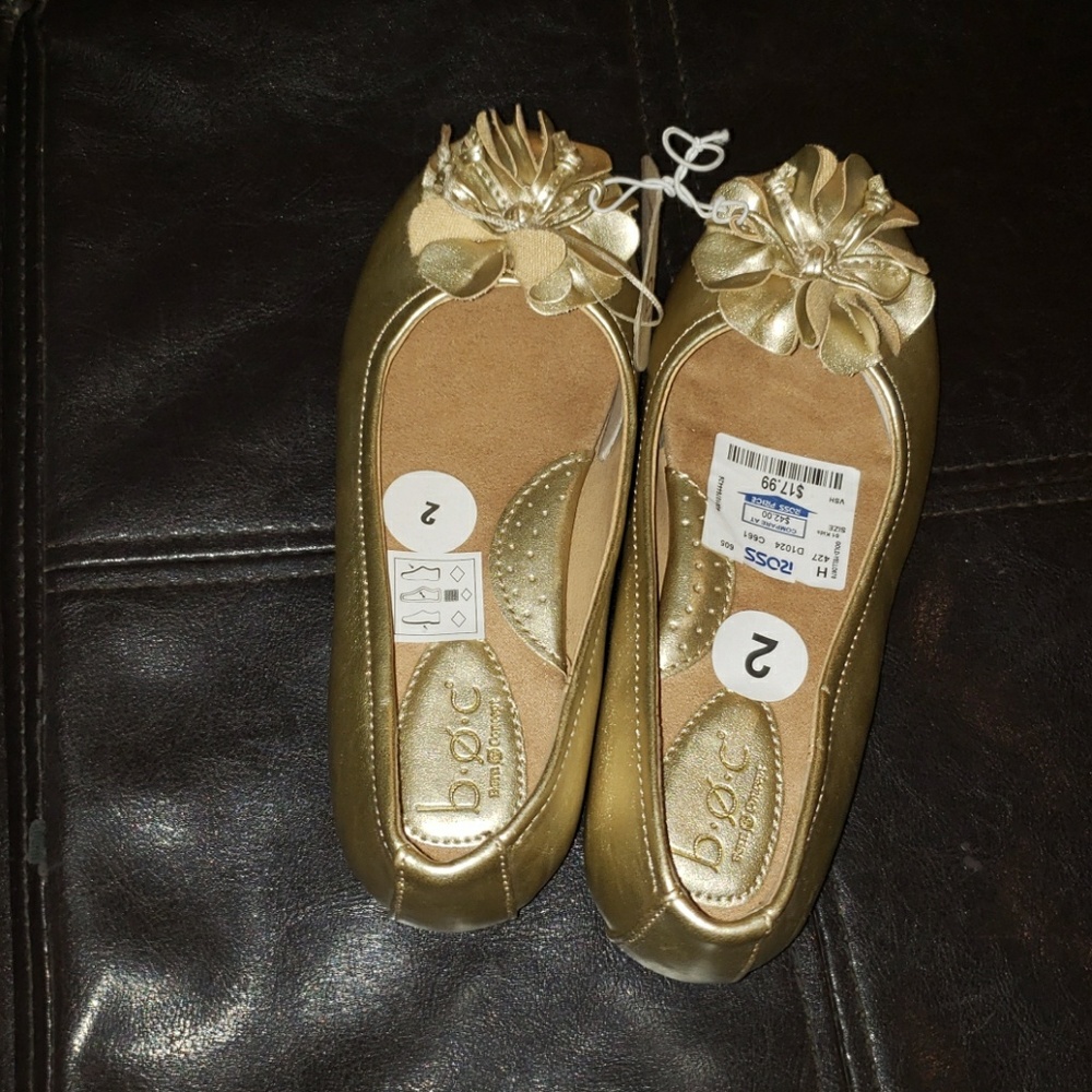 Slipping on girl shoes